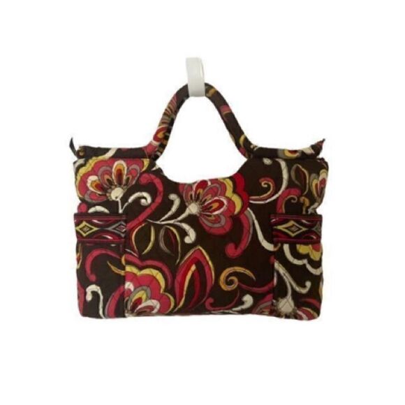 Vera Bradley Lunchbox    - Picture 1 of 5